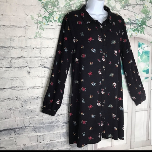 EYESHADOW Floral Button Down Long Shirt Dress - Picture 1 of 12